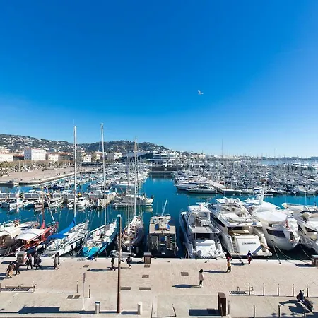 Vieux Port Apartment