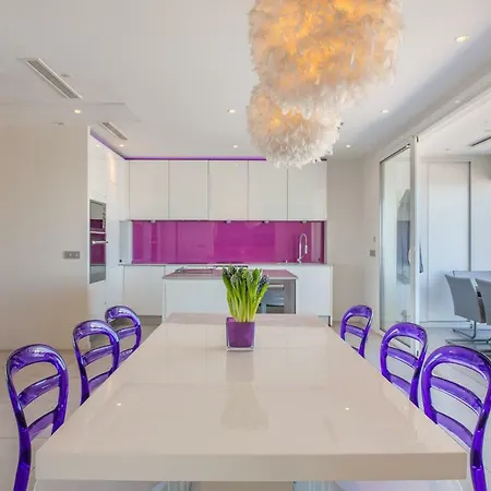 Apartment Vieux Port Cannes