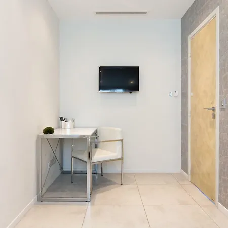 Apartment Vieux Port Cannes