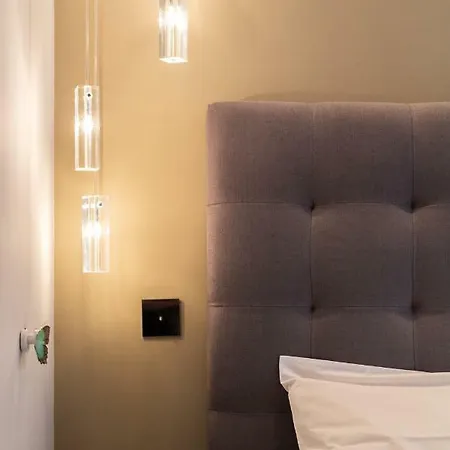 Apartment Vieux Port Cannes