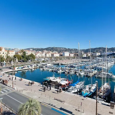Vieux Port Apartment *